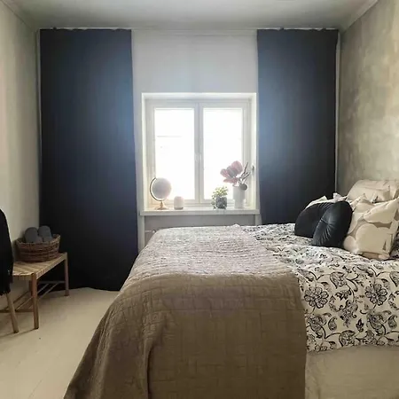 Sininen Asunto 1920-luvun Talosta Appartement